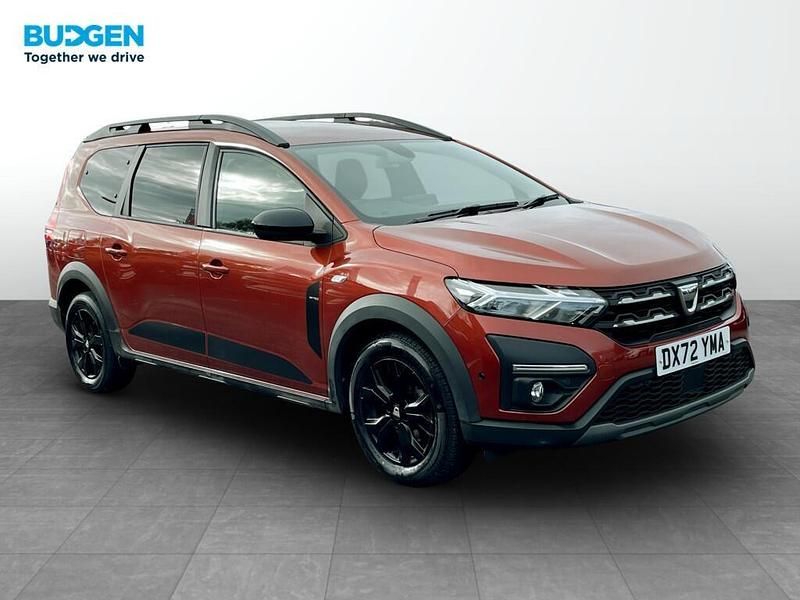 Brown Used 2022 Dacia Jogger Extreme MPV | £14,600 (Fair price) - Image 1/4
