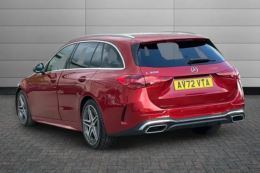 Used Mercedes C300 AMG line 274 HP (201 kW) 2023 Hyacinth red Estate