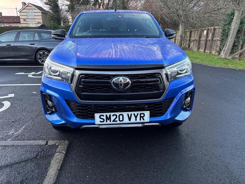 Used Toyota HiLux 150 HP (110 kW) 2020 Blue Pickup