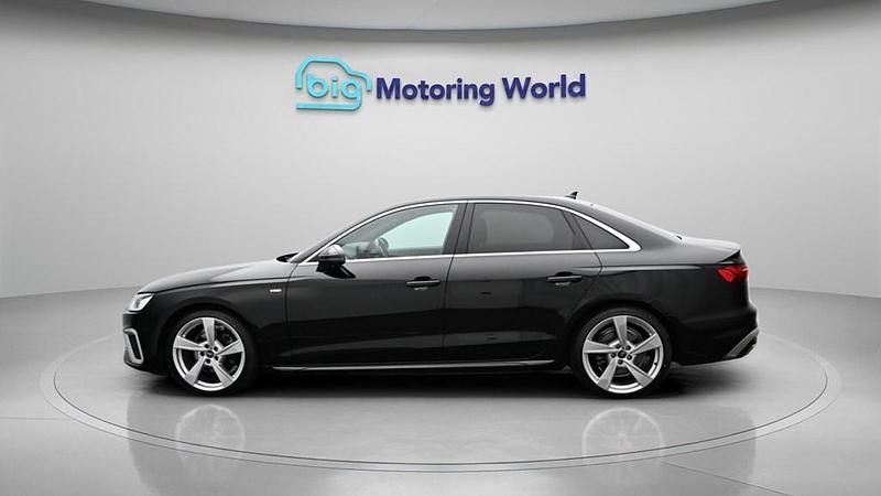 Used Audi A4 S-Line 163 HP (119 kW) 2023 Black Sedan