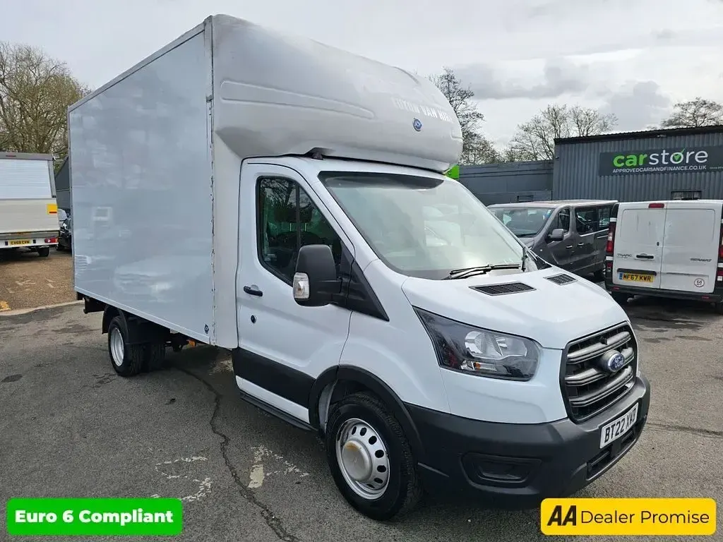 Used Ford Transit 130 HP (95 kW) 2022 White Cabriolet