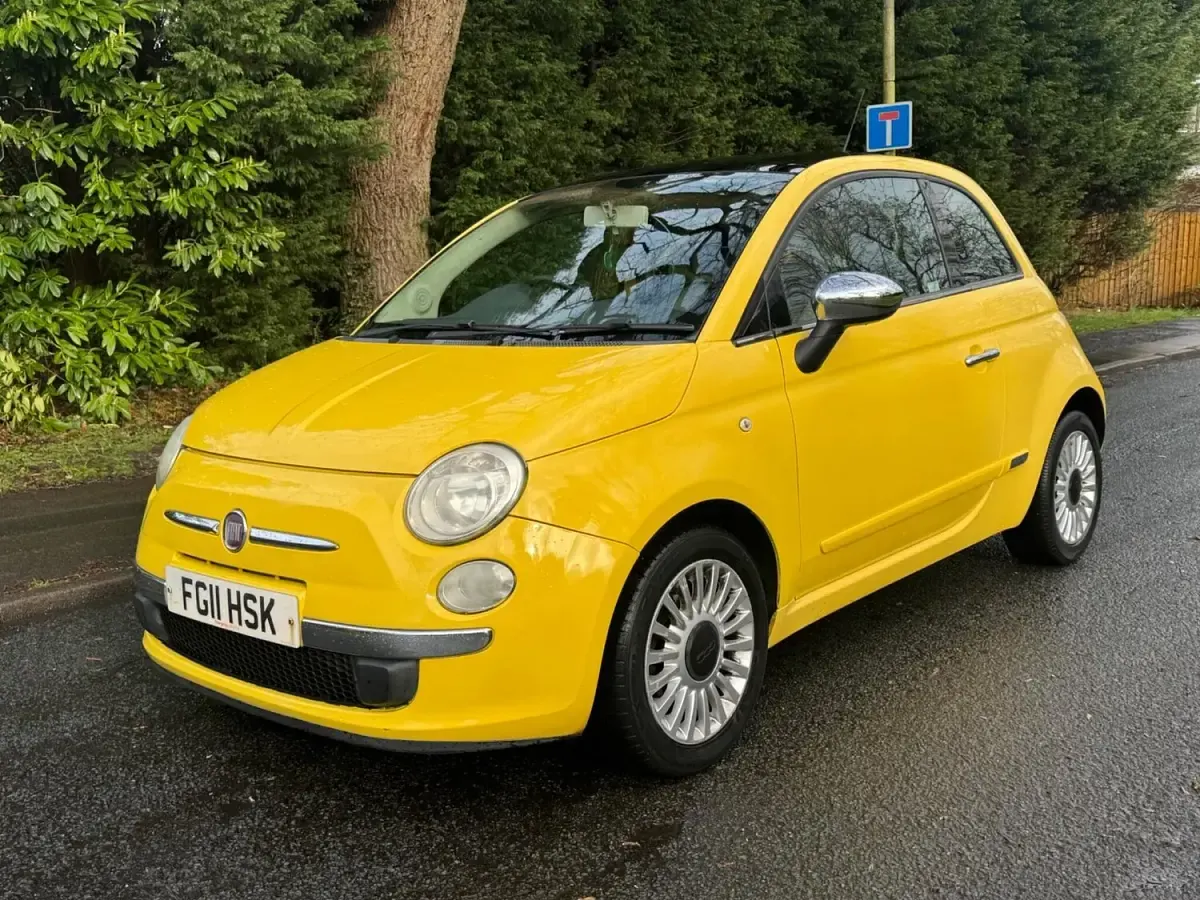 Occasion Fiat 500 Lounge 69 ch (50 kW) 2011 Jaune Citadine