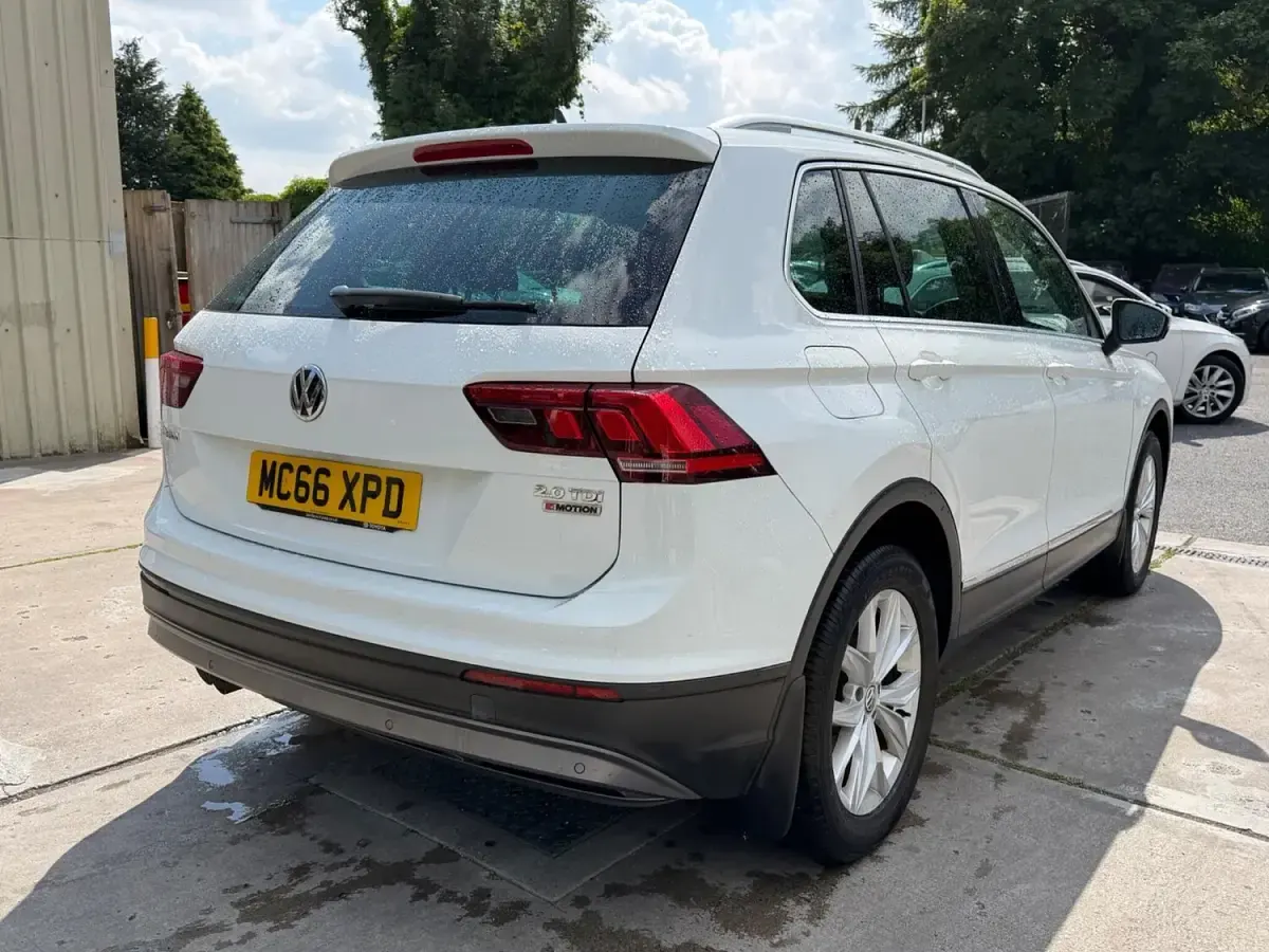 Used VW Tiguan SE 150 HP (110 kW) 2016 White SUV