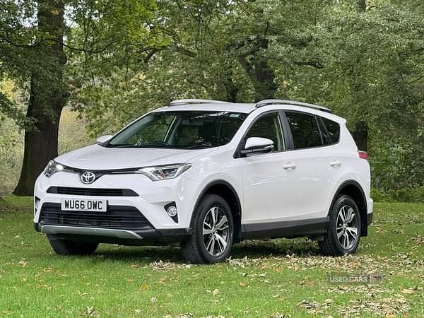 White Used 2016 Toyota RAV4 Business Edition SUV | £10,495 (A bit pricey) - Image 1/4