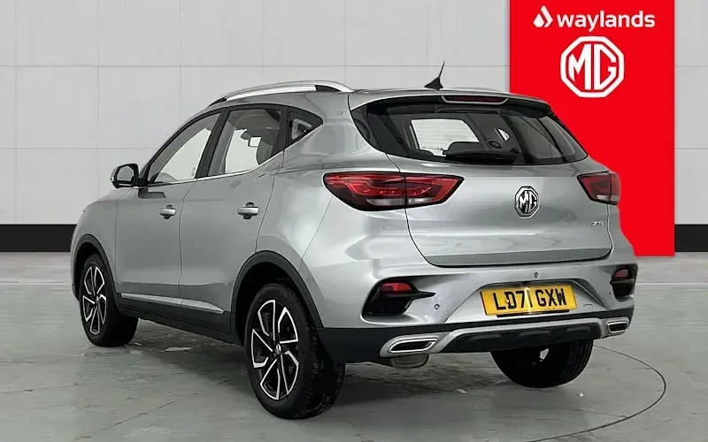 Usado MG ZS Exclusive 106 HP (77 kW) 2024 SUV