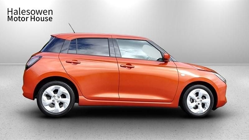 Used Suzuki Swift 82 HP (60 kW) 2024 Orange Hatchback