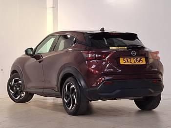 Used Nissan Juke N-Connecta 143 HP (105 kW) 2023 Red SUV