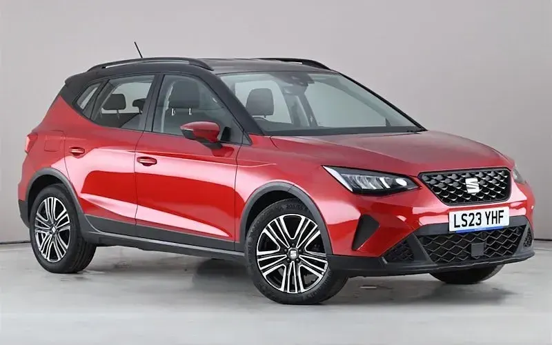 Used Seat Arona SE 95 HP (69 kW) 2025 SUV