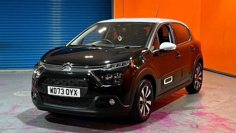 Used Citroën C3 PureTech 83 HP (61 kW) 2023 Black Hatchback
