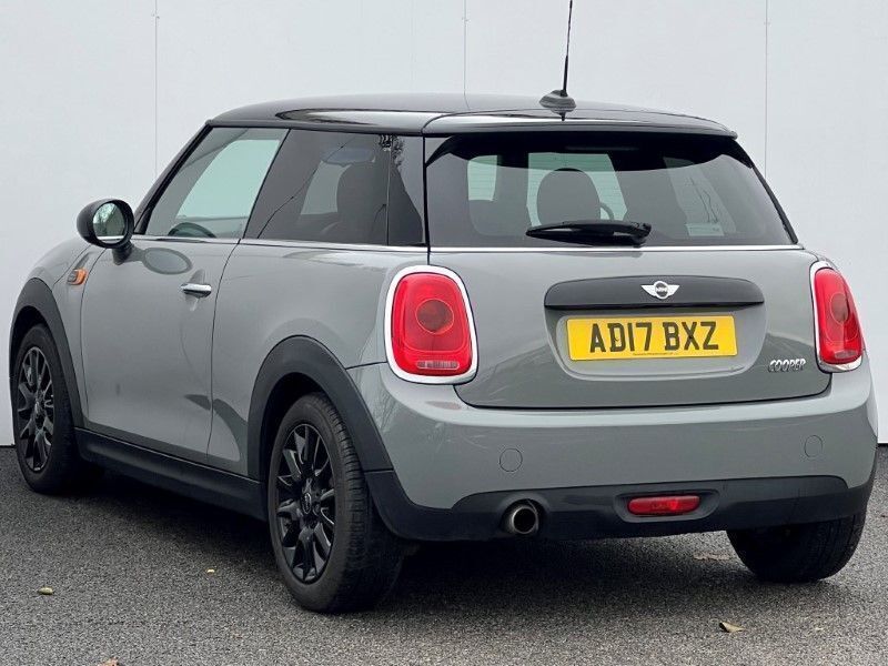Used Mini Cooper Hatch 134 HP (98 kW) 2017 Grey Hatchback