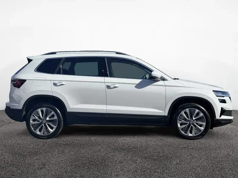 Used Skoda Karoq SE L 150 HP (110 kW) 2024 Moon white metallic SUV