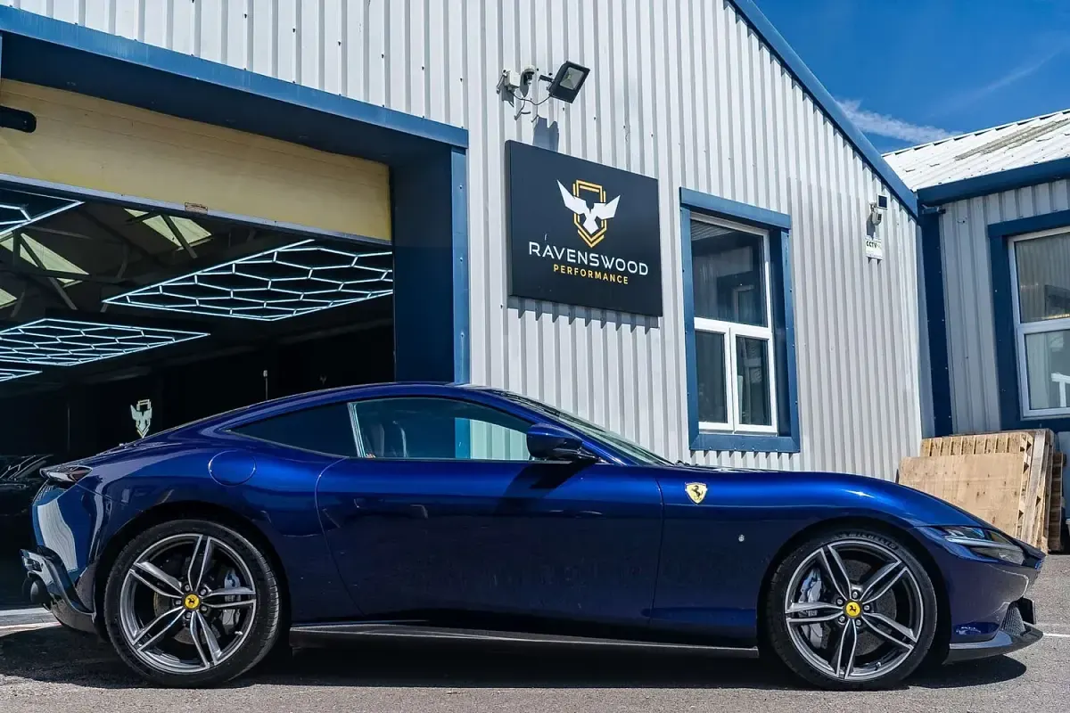 Used Ferrari Roma 620 HP (456 kW) 2021 Blue Coupe