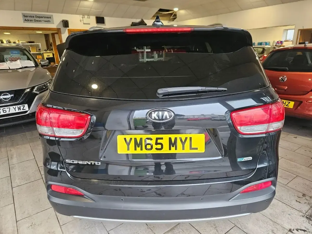 Used Kia Sorento 200 HP (147 kW) 2016 Black SUV