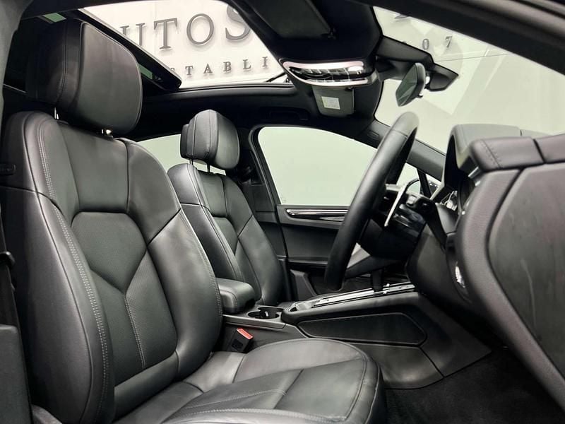 Used Porsche Macan S 379 HP (278 kW) 2024 Black SUV