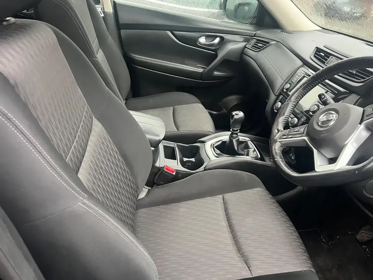 Used Nissan X-Trail N-Connecta 150 HP (110 kW) 2021 Black SUV