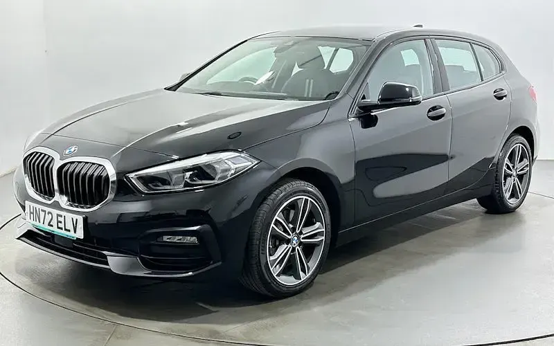 Used BMW 118 Sport Line 136 HP (100 kW) 2024 Hatchback