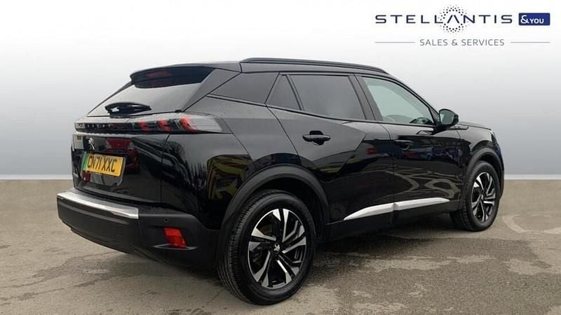 Used Peugeot e-2008 Allure Premium 98 kW (134 HP) 2022 Black SUV