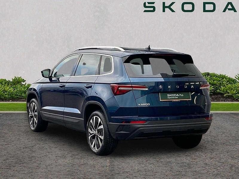 Used Skoda Karoq SE L 110 HP (80 kW) 2023 Petrol blue metallic SUV
