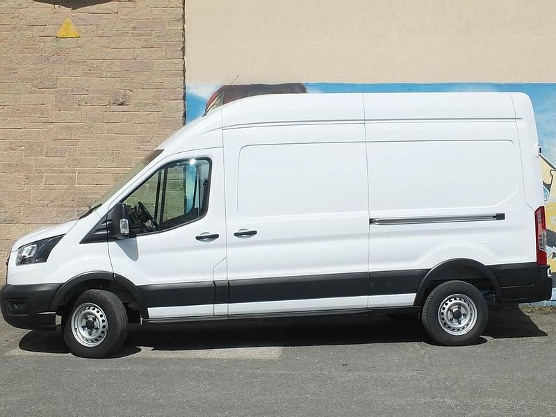 Usado Ford Transit 130 HP (95 kW) 2023 Branco