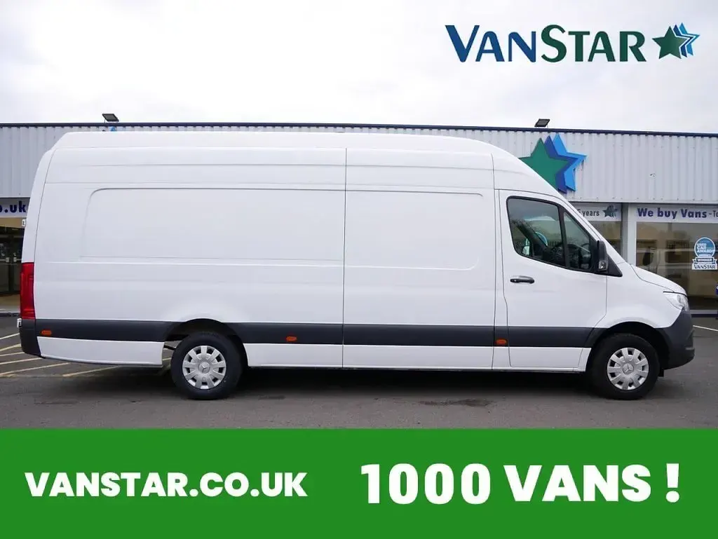Used Mercedes Sprinter Premium 150 HP (110 kW) 2023 White Van