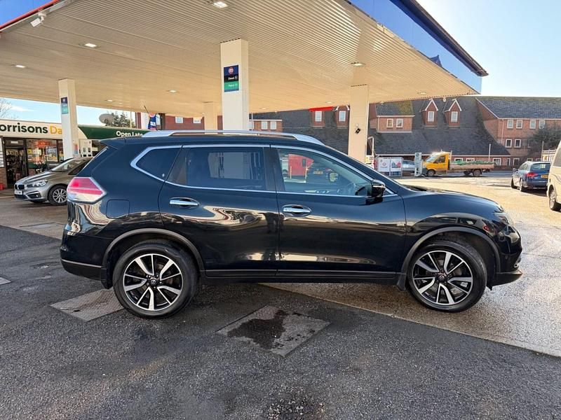 Used Nissan X-Trail Tekna 130 HP (95 kW) 2017 Black SUV