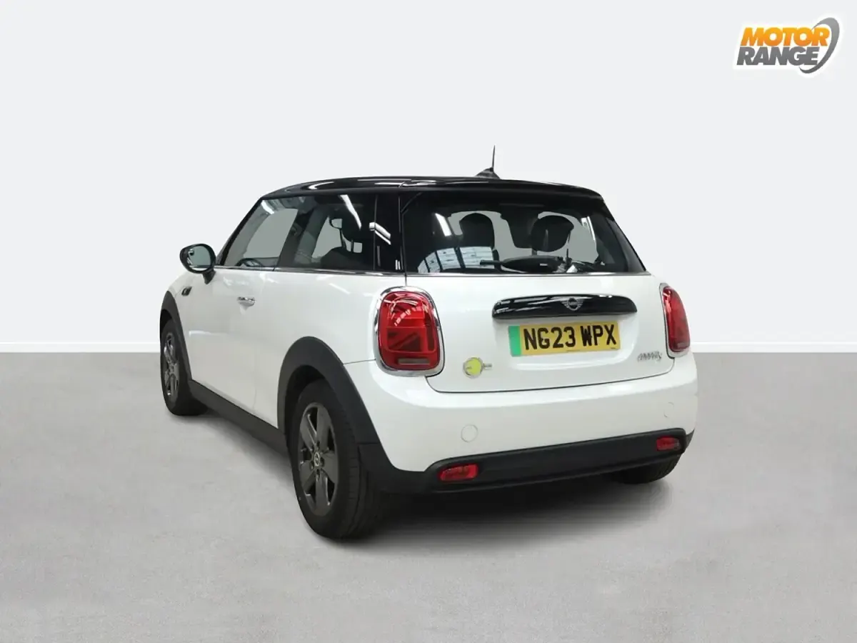Used Mini Cooper S Hatch 135 kW (184 HP) 2023 White Hatchback