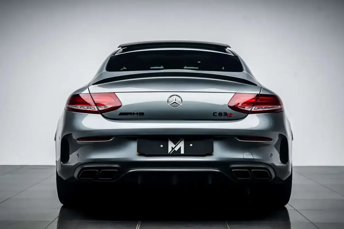 Usado Mercedes C63S AMG Premium 510 HP (375 kW) 2017 Cinzento Coupé