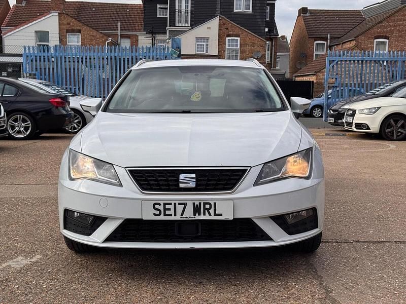 Begagnad Seat Leon SE Dynamic 2017 Vit Kombi