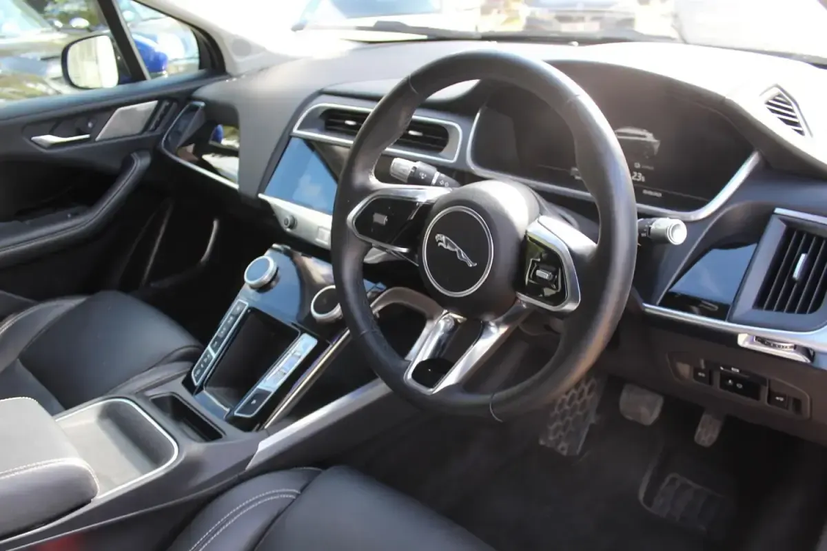 Used Jaguar I-Pace 294 kW (400 HP) 2019 Blue SUV