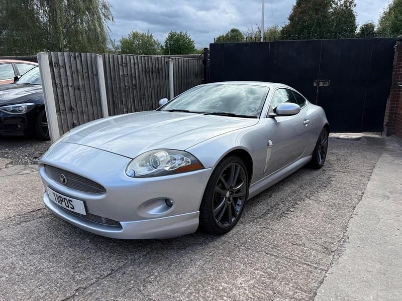 Used Jaguar XK 300 HP (220 kW) 2007 Silver Coupe