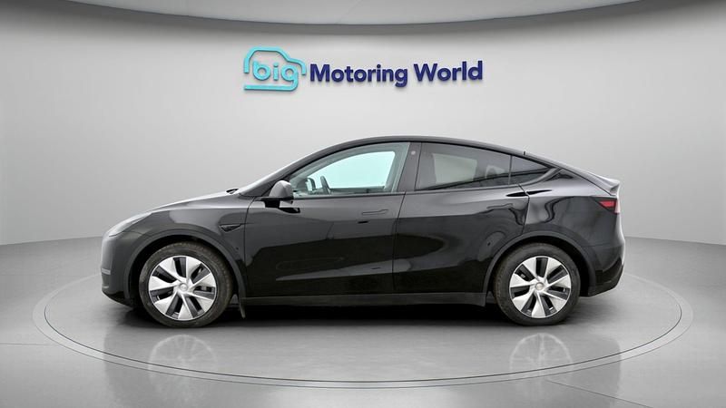 Used Tesla Model Y Long Range AWD 378 kW (514 HP) 2022 Black SUV