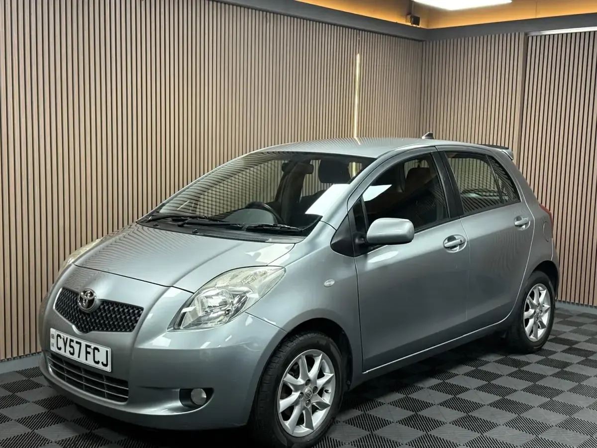 Used Toyota Yaris SR 2008 Silver Hatchback