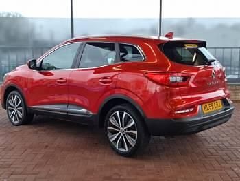 Used Renault Kadjar Iconic 115 HP (84 kW) 2019 Red SUV