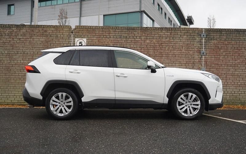 Used Toyota RAV4 Design 218 HP (160 kW) 2025 SUV