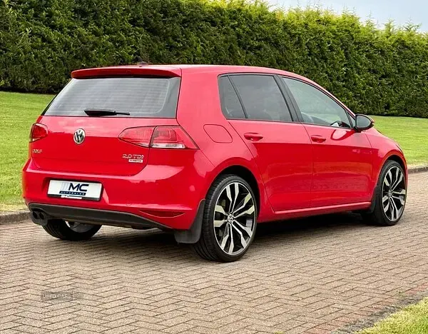 Used VW Golf VII Edition 2017 Red Hatchback