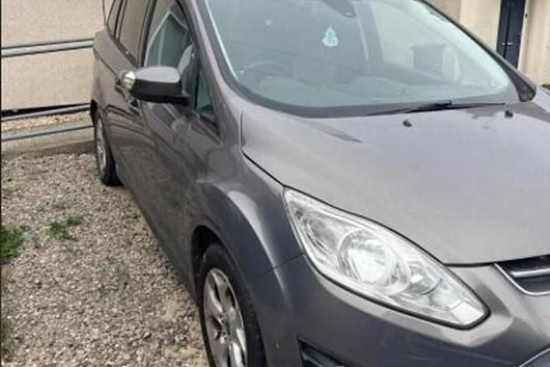 Brown Used 2013 Ford Grand C-Max Zetec MPV | £3,315 (Fair price) - Image 1/1