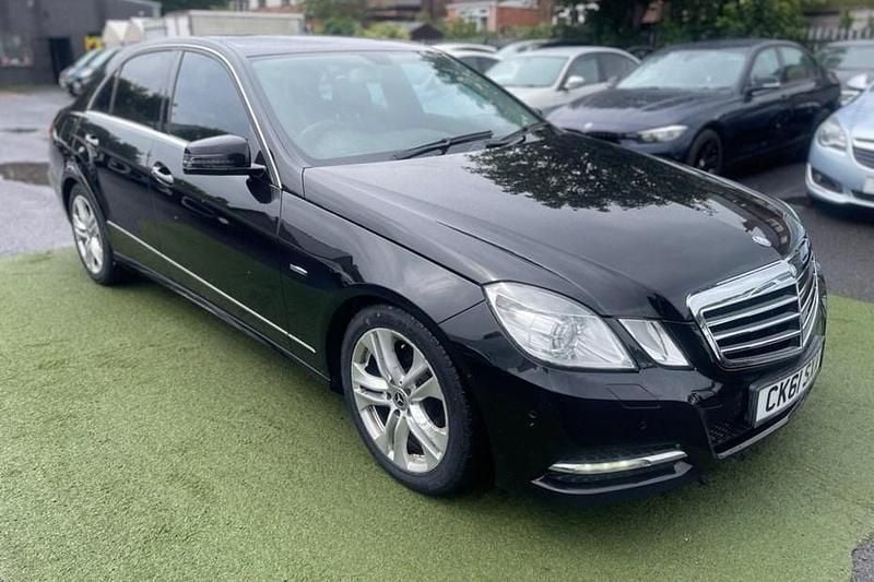 Black Used 2011 Mercedes E220 Executive Sedan | £5,350 (Fair price) - Image 1/1