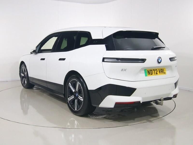 Used BMW iX M Sport 236 kW (322 HP) 2022 White SUV