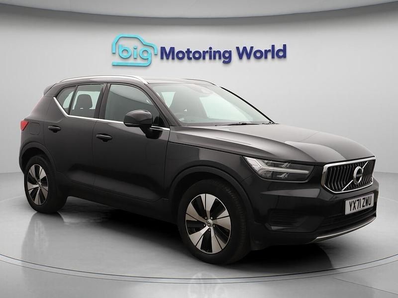 Black Used 2021 Volvo XC40 Inscription SUV | £24,600 (Fair price) - Image 1/4