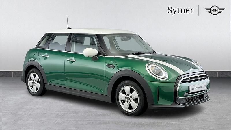 Green Used 2022 Mini Cooper Classic Hatchback | £18,750 (Fair price) - Image 1/4