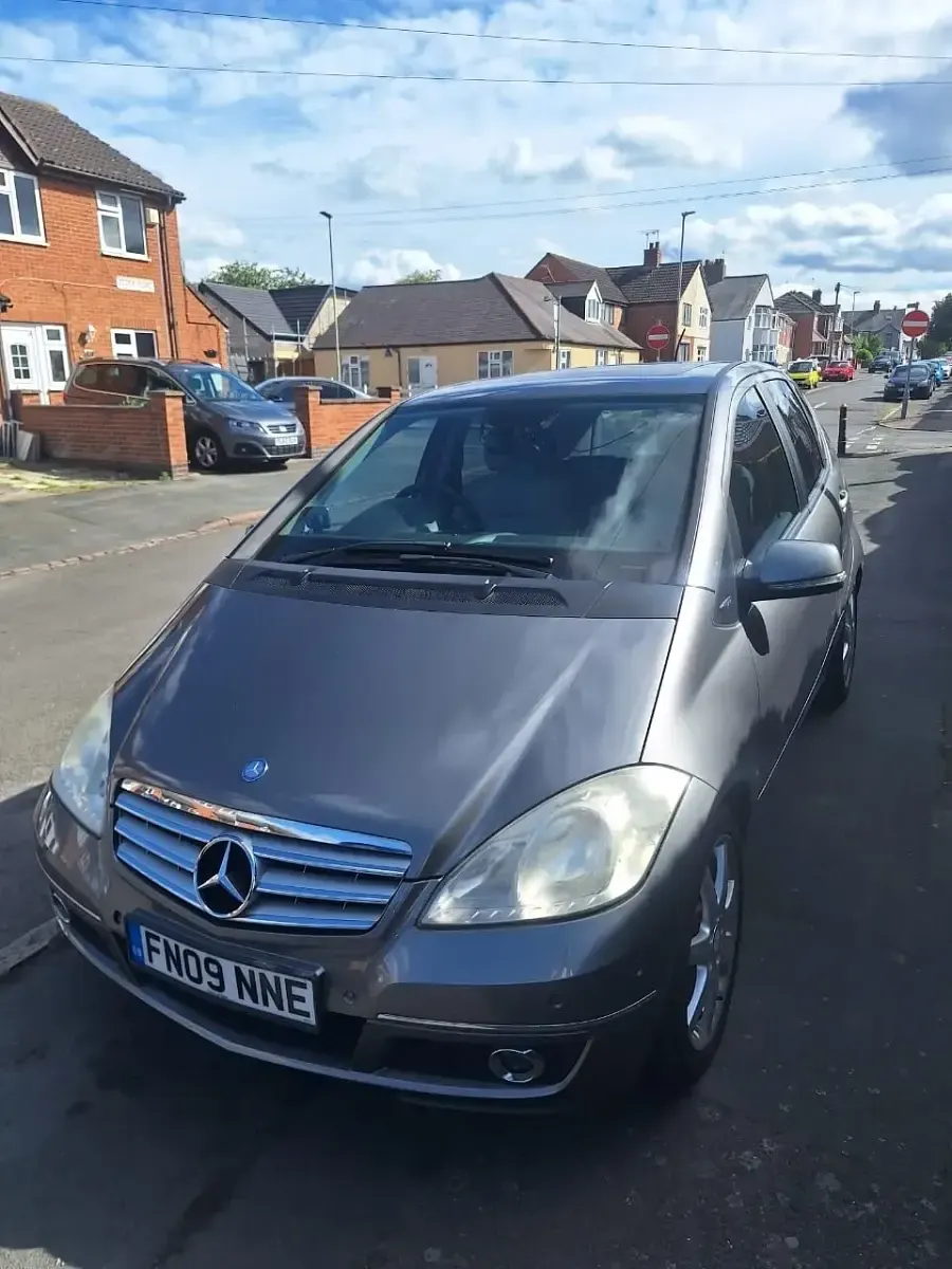 Used Mercedes A180 Avantgarde 2009 Grey Hatchback
