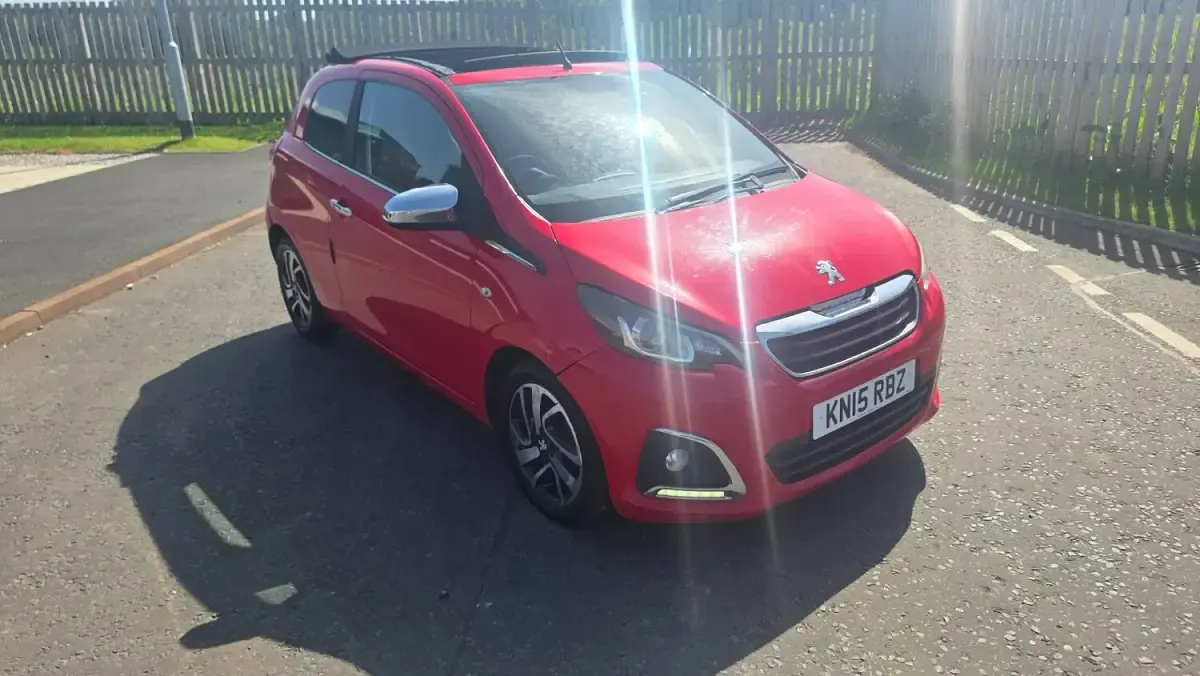 Used Peugeot 108 Allure 82 HP (60 kW) 2015 Red Hatchback