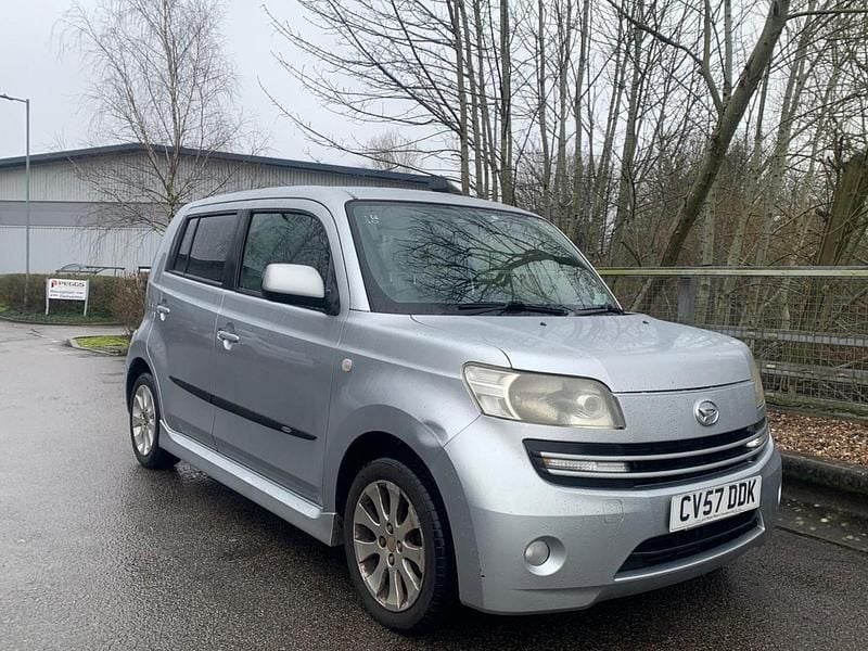 Used Daihatsu Materia 103 HP (75 kW) 2007 Silver MPV