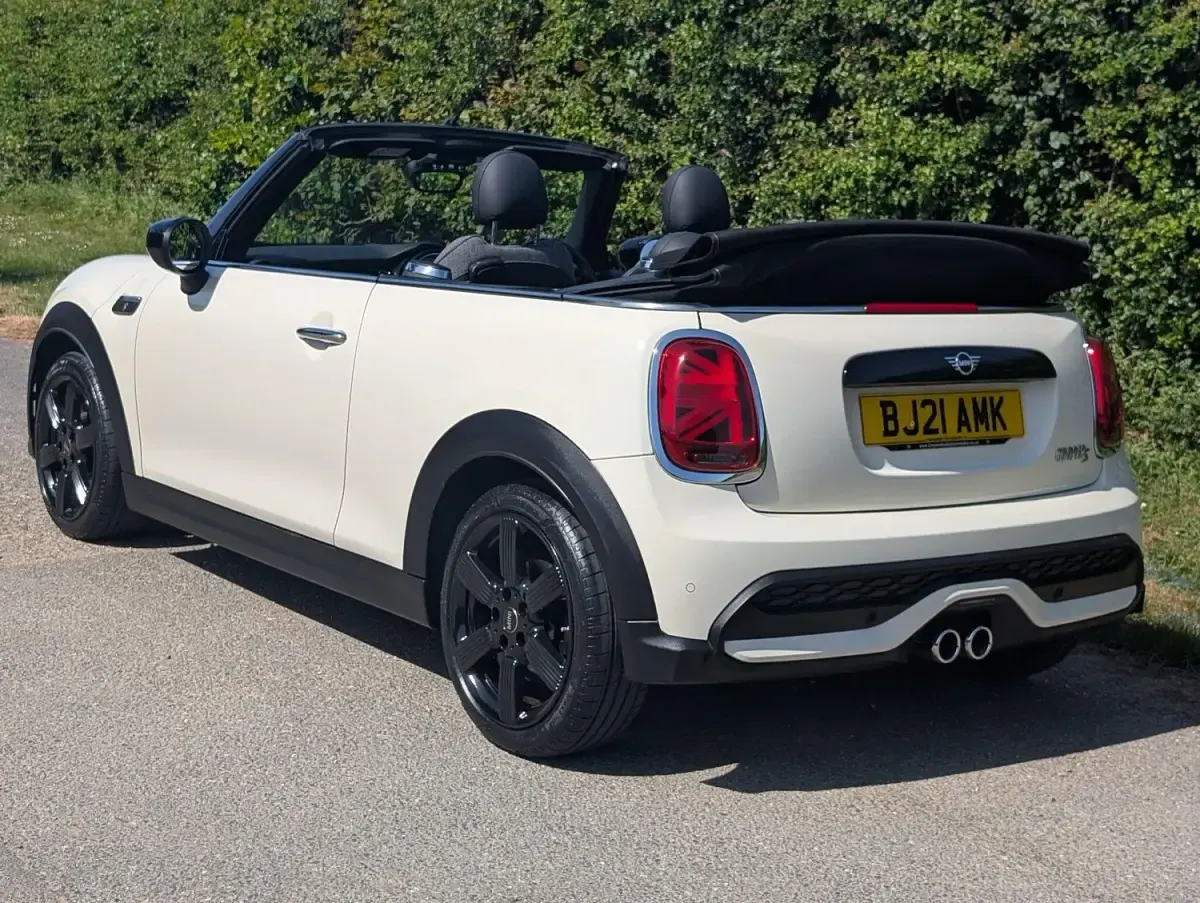 Used Mini Cooper S Cabriolet Classic 2021 White Cabriolet