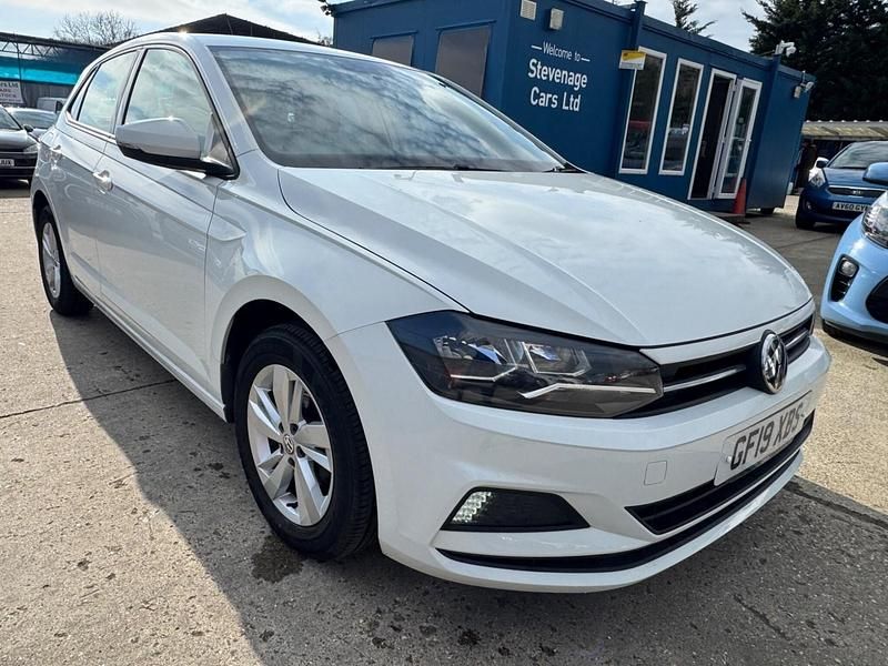 Used VW Polo SE 80 HP (58 kW) 2019 White Hatchback