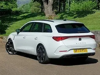 Used Cupra Leon VZ2 245 HP (180 kW) 2024 White Estate