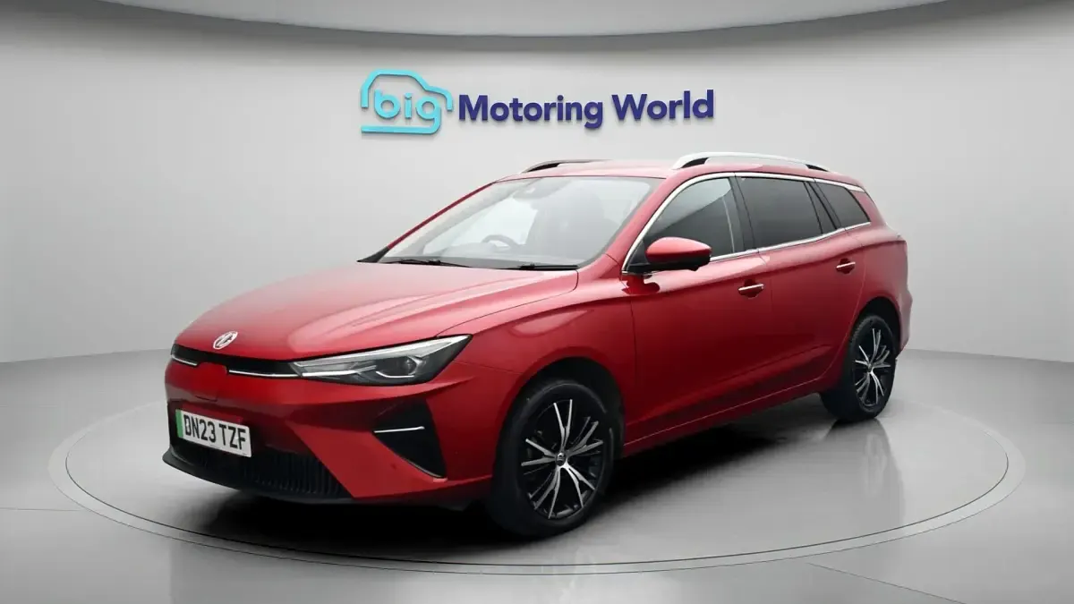 Used MG MG5 EV Trophy 114 kW (156 HP) 2022 Red Estate