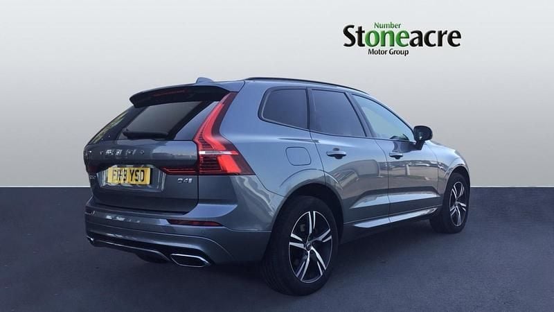 Used Volvo XC60 R-Design 190 HP (139 kW) 2019 Grey SUV