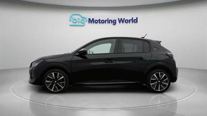 Used Peugeot 208 GT 100 HP (73 kW) 2022 Black Hatchback