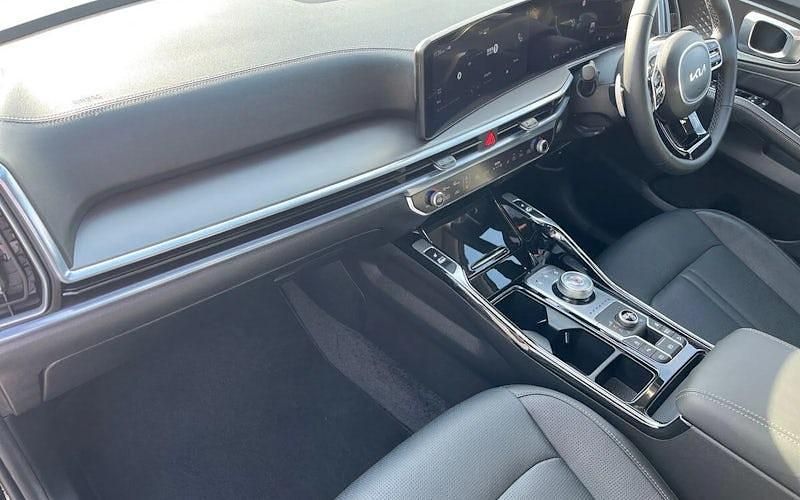 Used Kia Sorento 193 HP (141 kW) 2025 Black SUV